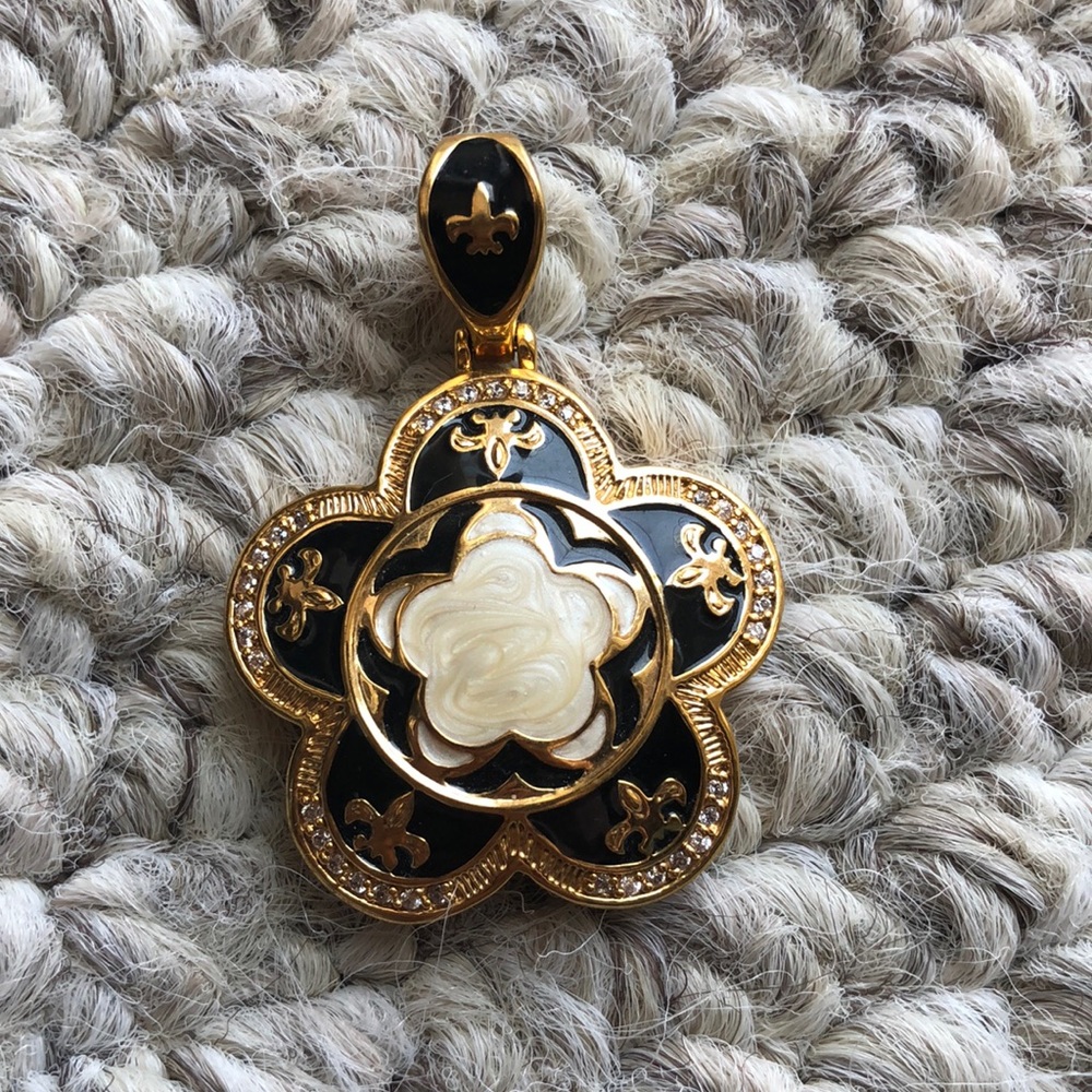 Lauren G Adams LGA enamel charm for necklace